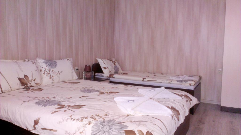 Camping Verila Hotel Sapareva Banya Exterior photo
